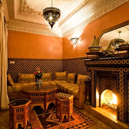 Riad Lakhdar-3